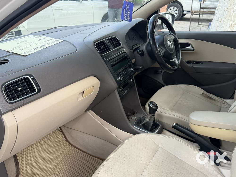 Volkswagen Vento [ ] 1.6 Highline Plus, 2013, Diesel
