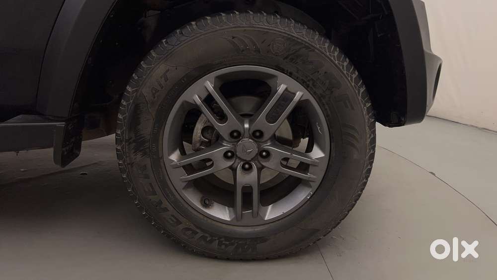 Mahindra Thar Lx Hard Top Petrol At Rwd, 2023, Petrol