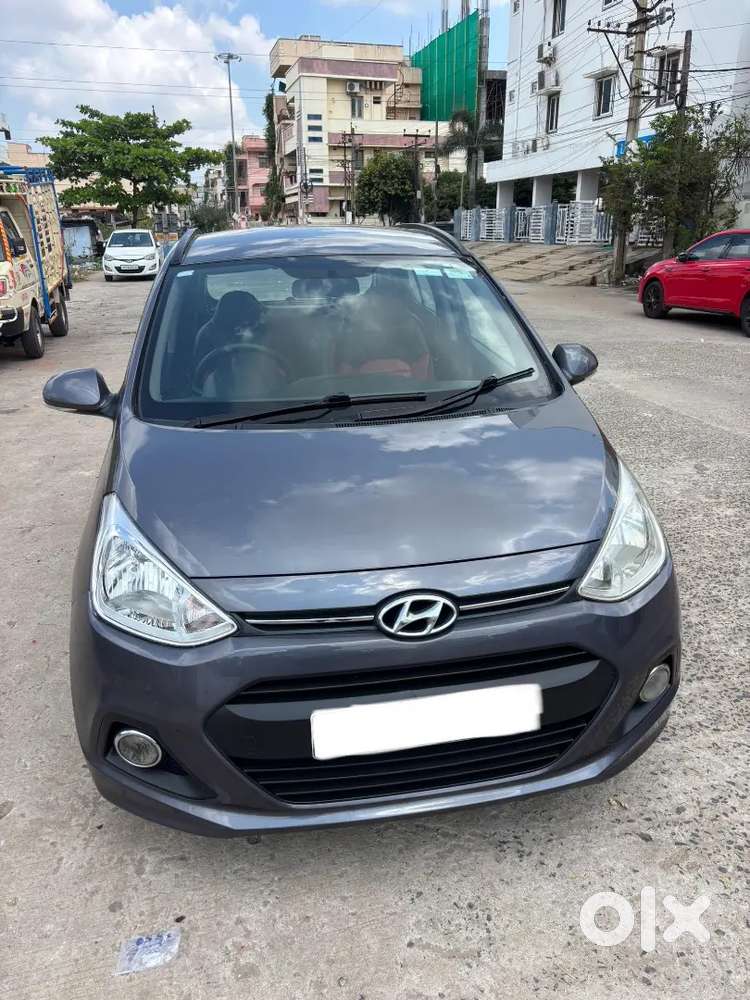 Hyundai Grand I10 2016 Petrol Well Maintained