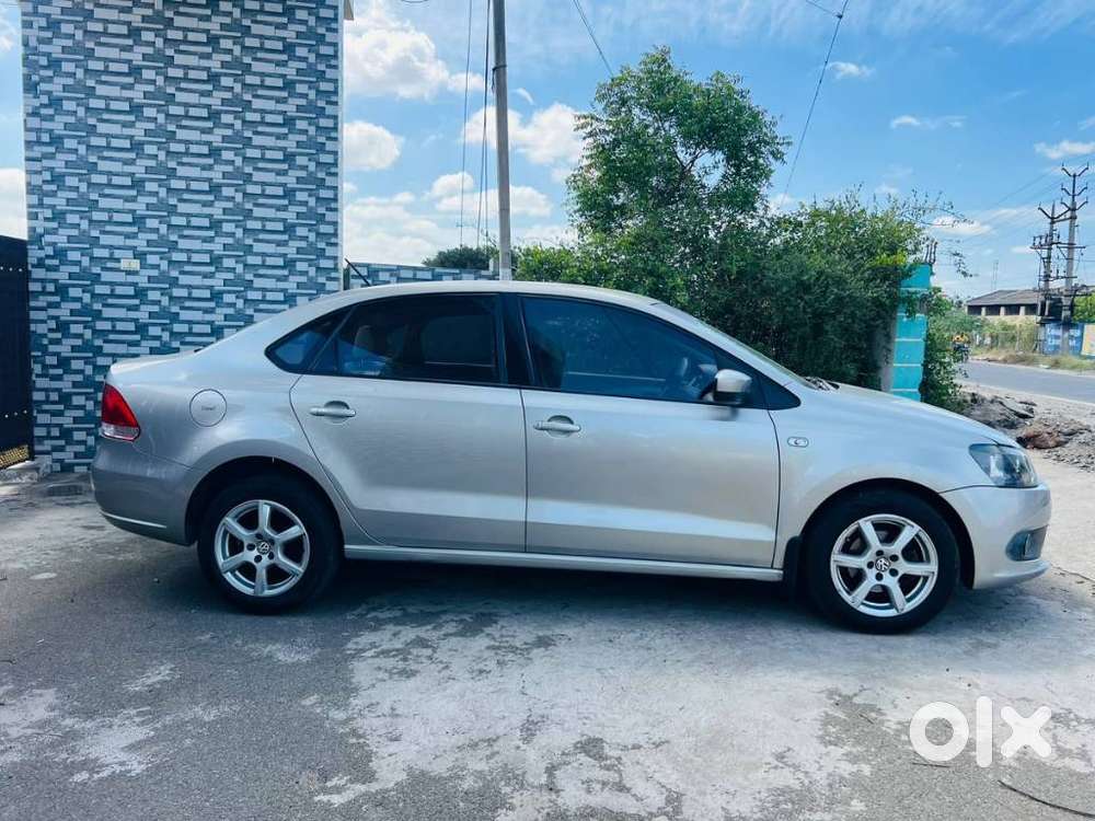 Volkswagen Vento Diesel Highline, 2014, Petrol
