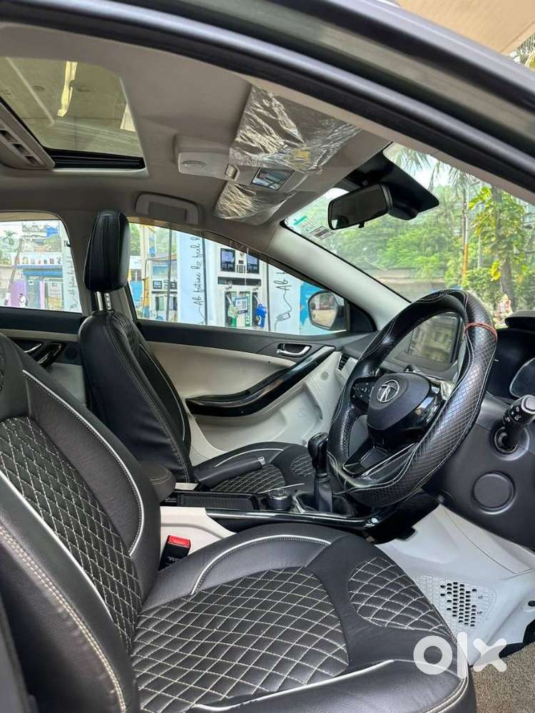 Tata Nexon 1.2 Revotron Xz Plus Dual Tone, 2021, Petrol