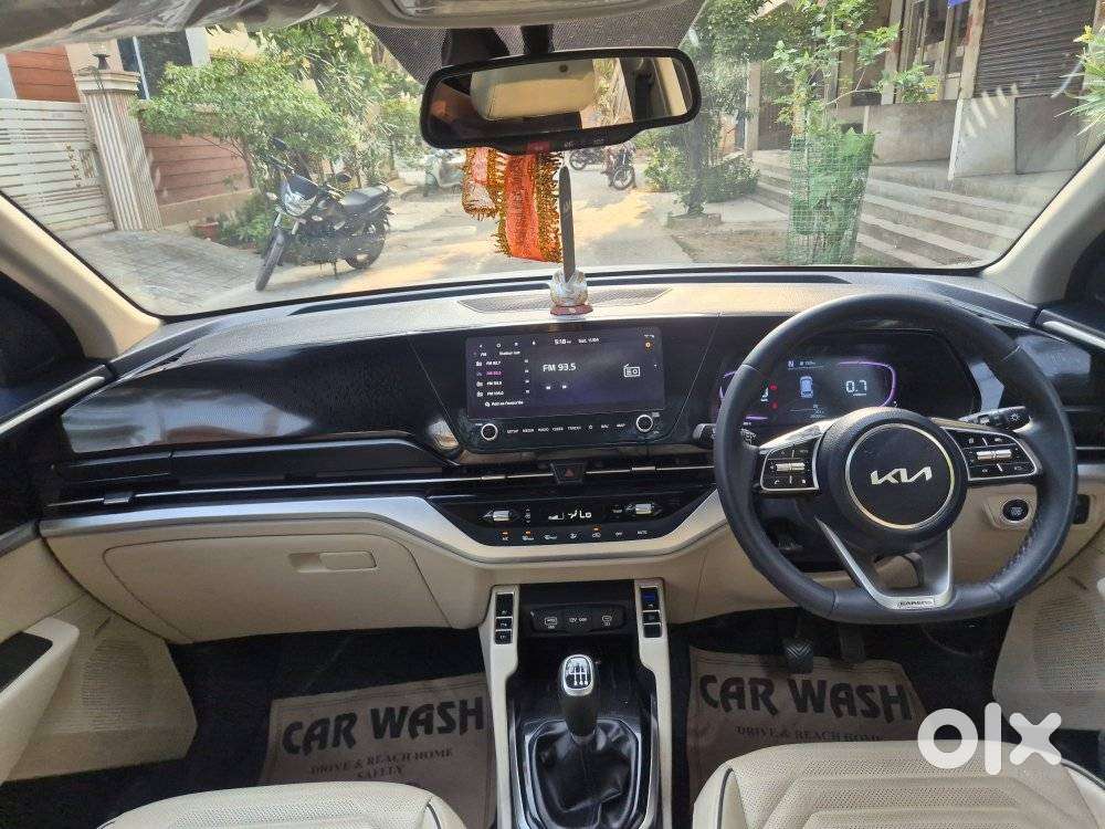 Kia Carens 1.5 Luxury Plus Turbo 7 Str, 2023, Diesel