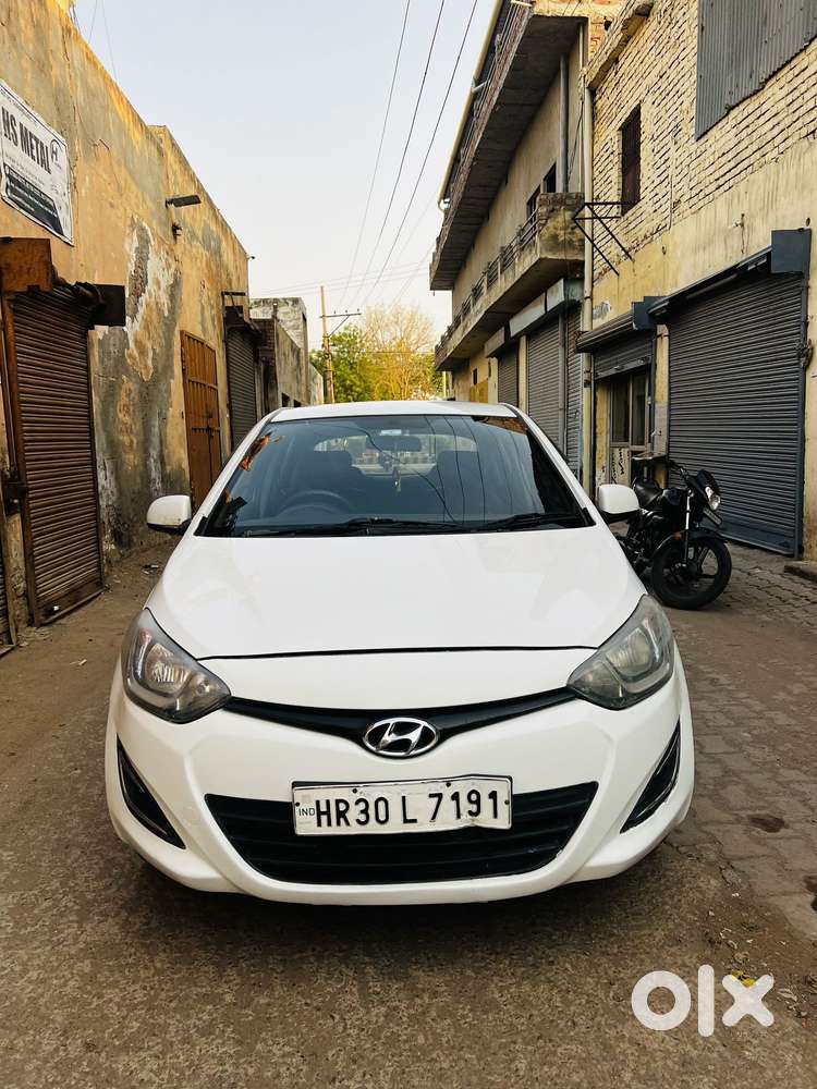 Hyundai I20 Magna 1.4 Crdi 6 Speed, 2013, Diesel