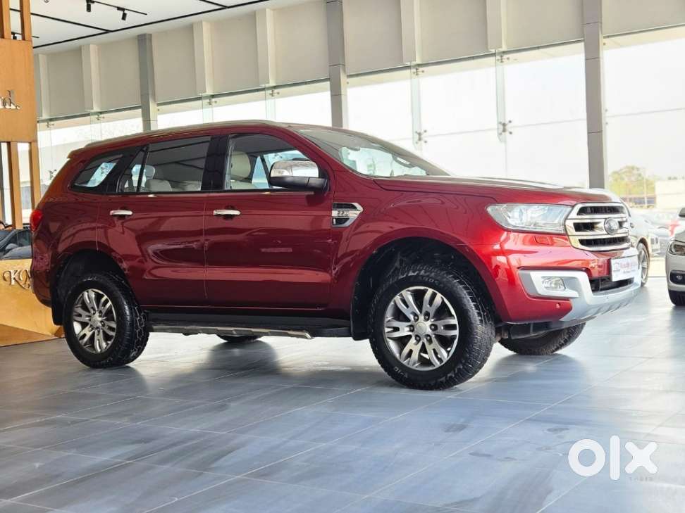 Ford Endeavour 2.2 Titanium At 4x2, 2016, Diesel