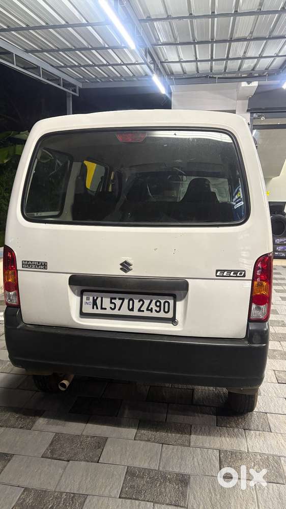 Maruti Suzuki Eeco 2017 Petrol Well Maintained