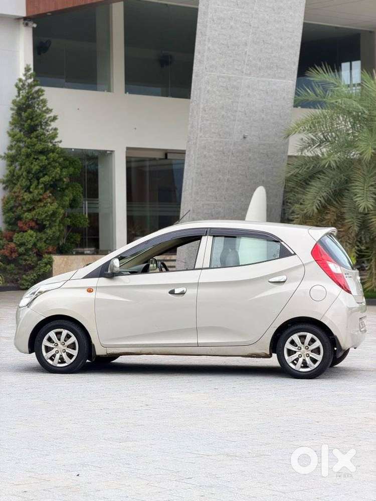 Hyundai Eon Magna +, 2013, Petrol
