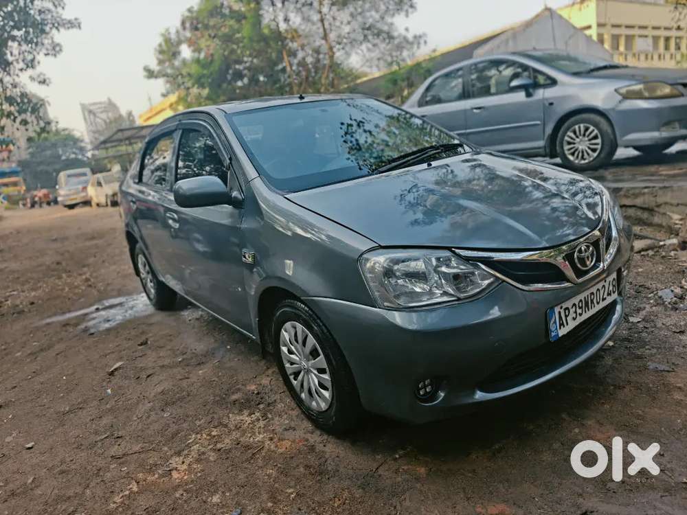 Well-maintained 2015 Toyota Etios Diesel - Manual