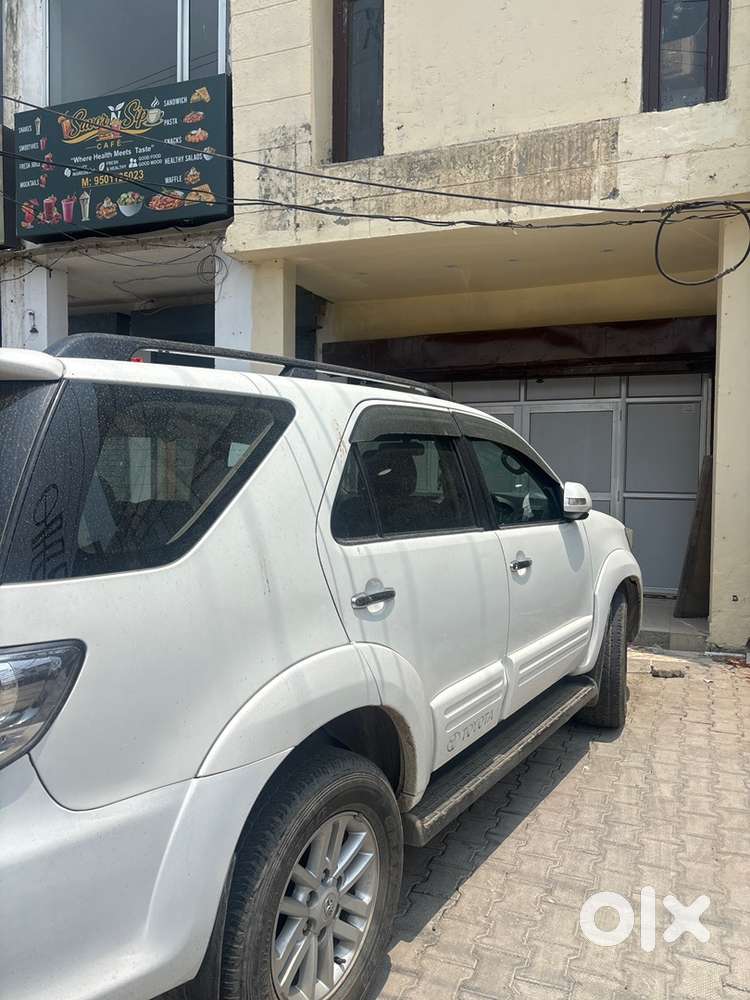 Toyota Fortuner Diesel 2014