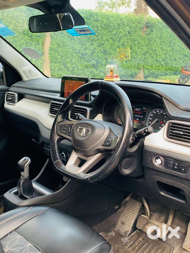 Tata Punch Creative, 2022, Petrol