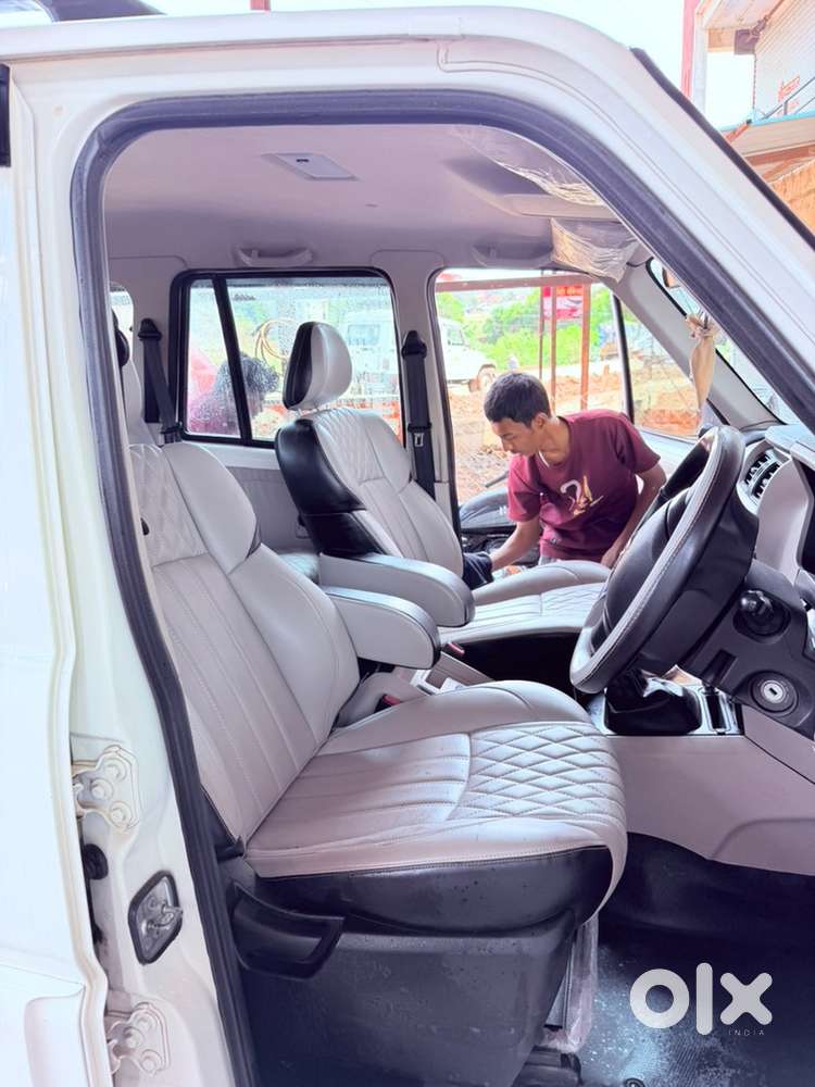 Mahindra Scorpio Classic 2023