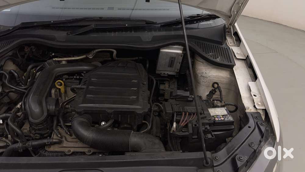 Volkswagen Vento 2010-2013 Petrol Highline At, 2020, Petrol