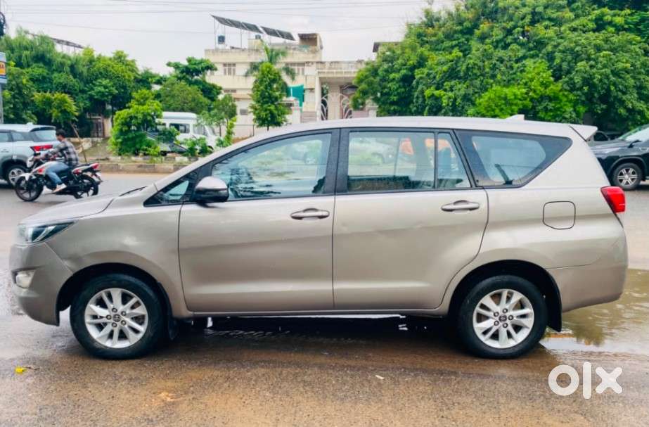 Toyota Innova Crysta, 2016, Diesel