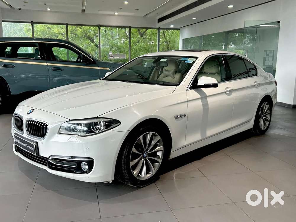 Bmw 5 Series 2.0 520i Luxury Line, 2016, Petrol