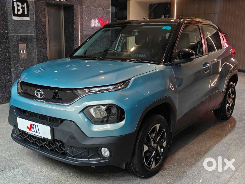 Tata Punch 1.2 Revotron Creative Amt Dual Tone, 2022, Petrol