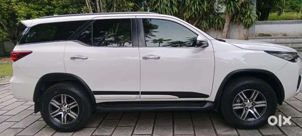 Toyota Fortuner 2020 Diesel Well Maintained