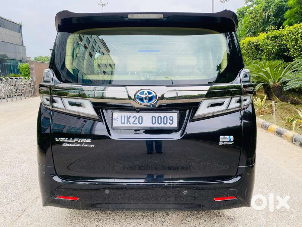 Toyota Vellfire Vip – Executive Lounge, 2022, Petrol