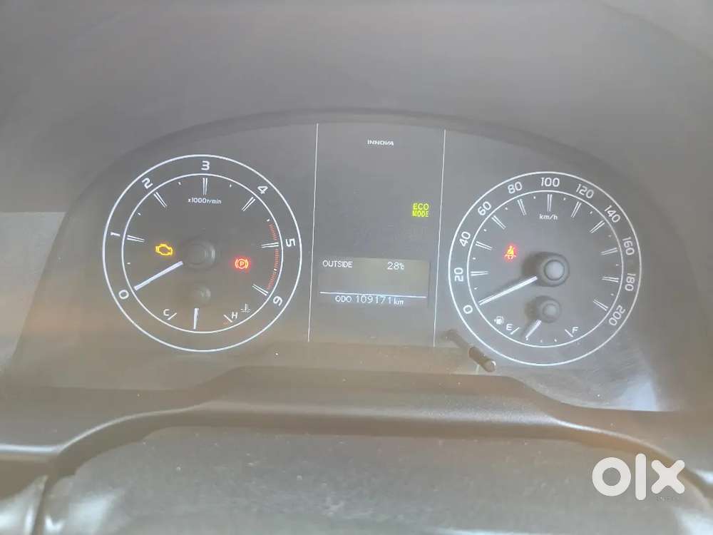 Toyota Innova Crysta 2021 Diesel 109000 Km Driven