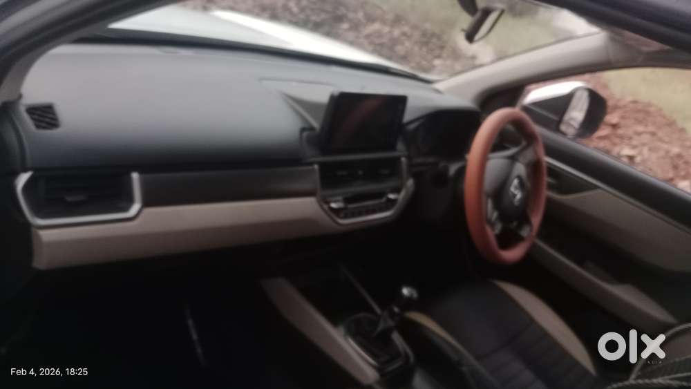 Honda Elevate V Mt, 2024, Petrol