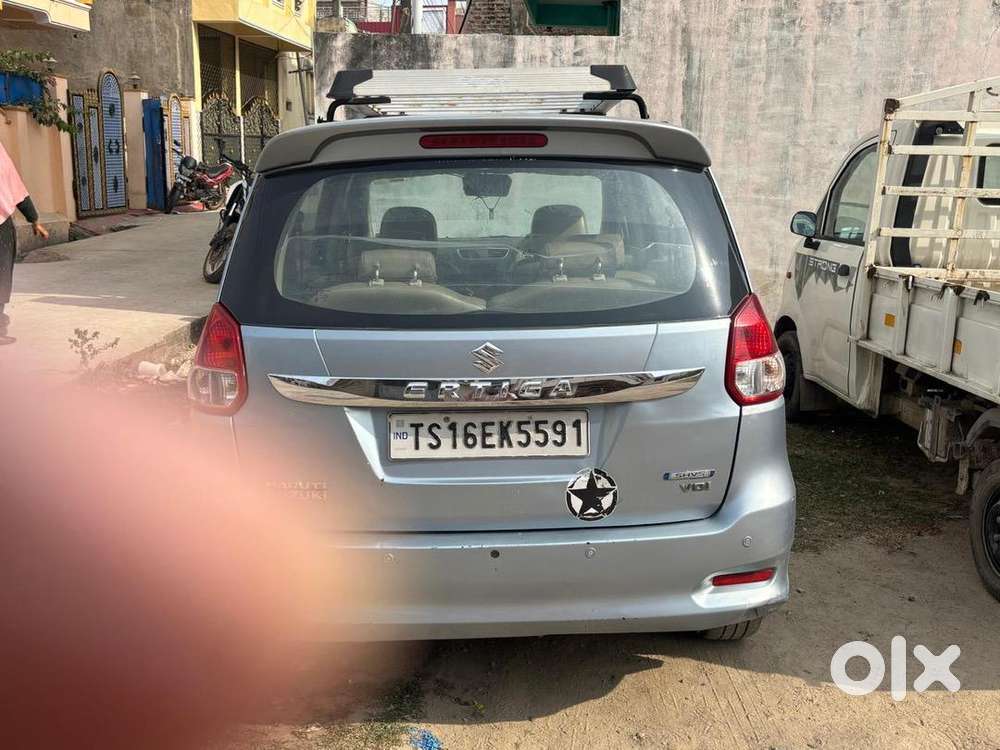 Maruti Suzuki Ertiga 2016 Diesel 224000 Km Driven
