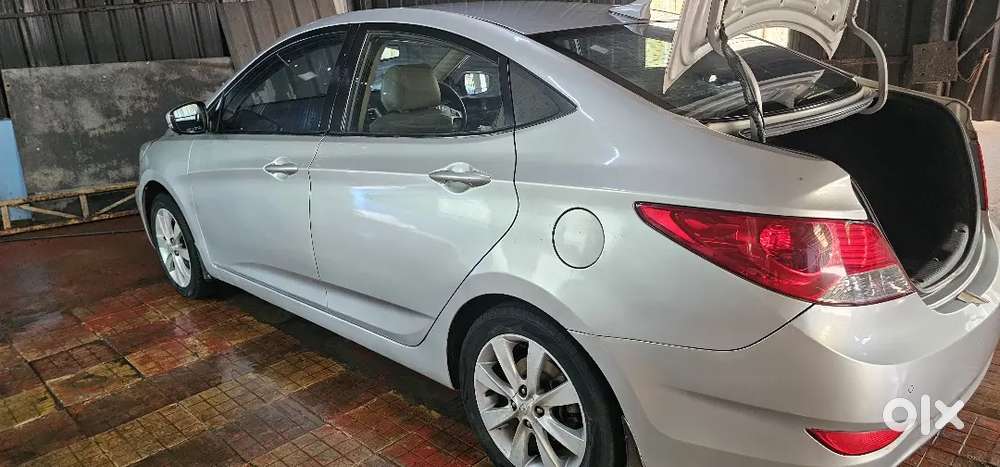 Hyundai Verna 2011 Diesel Well Maintained