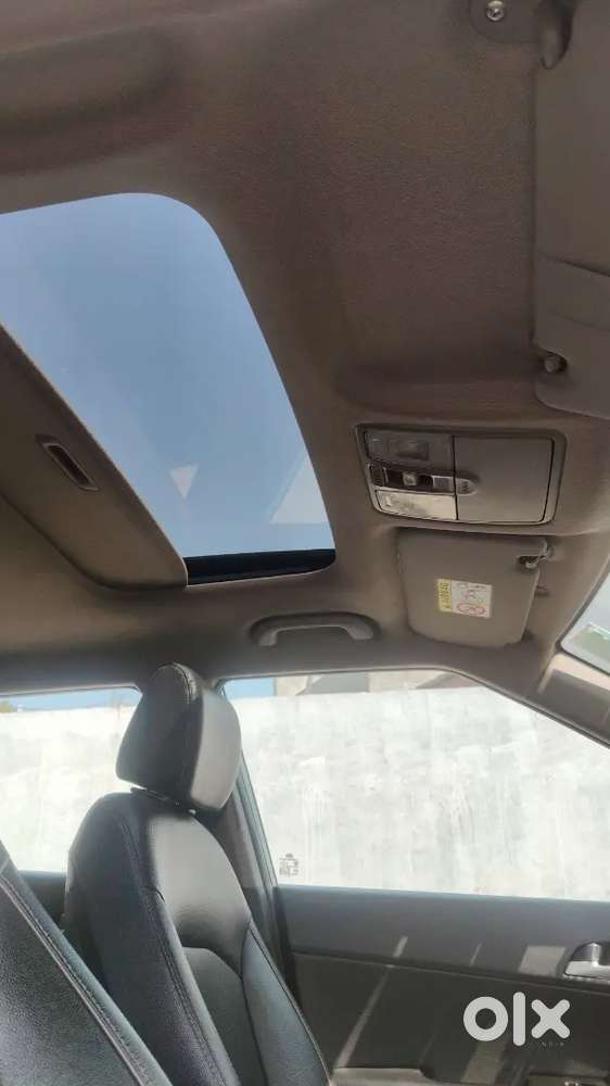 Hundayi Creta Full Top Model New Condition