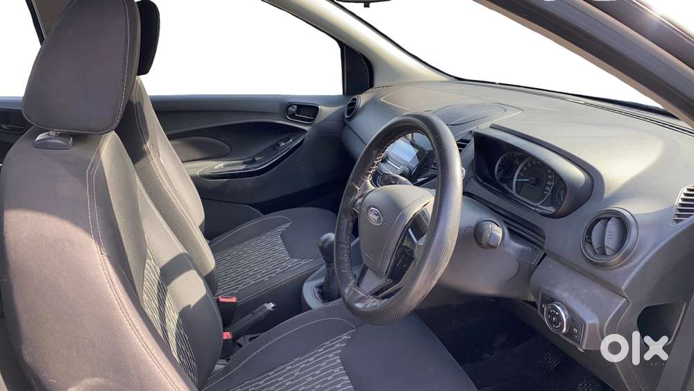 Ford Figo 2012-2015 Petrol Titanium, 2020, Petrol