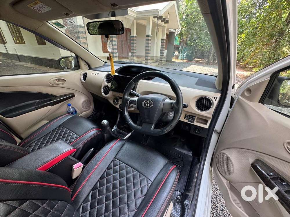 Toyota Etios Liva 2016 Petrol Well Maintained