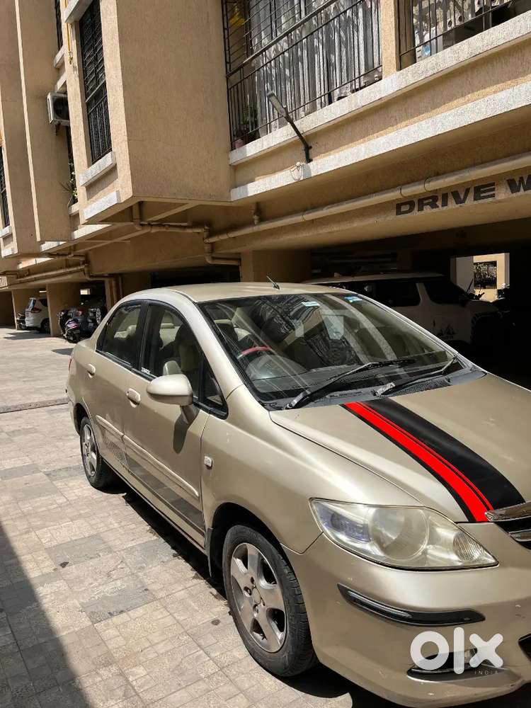 Honda City Zx 2006 Cng & Hybrids Good Condition