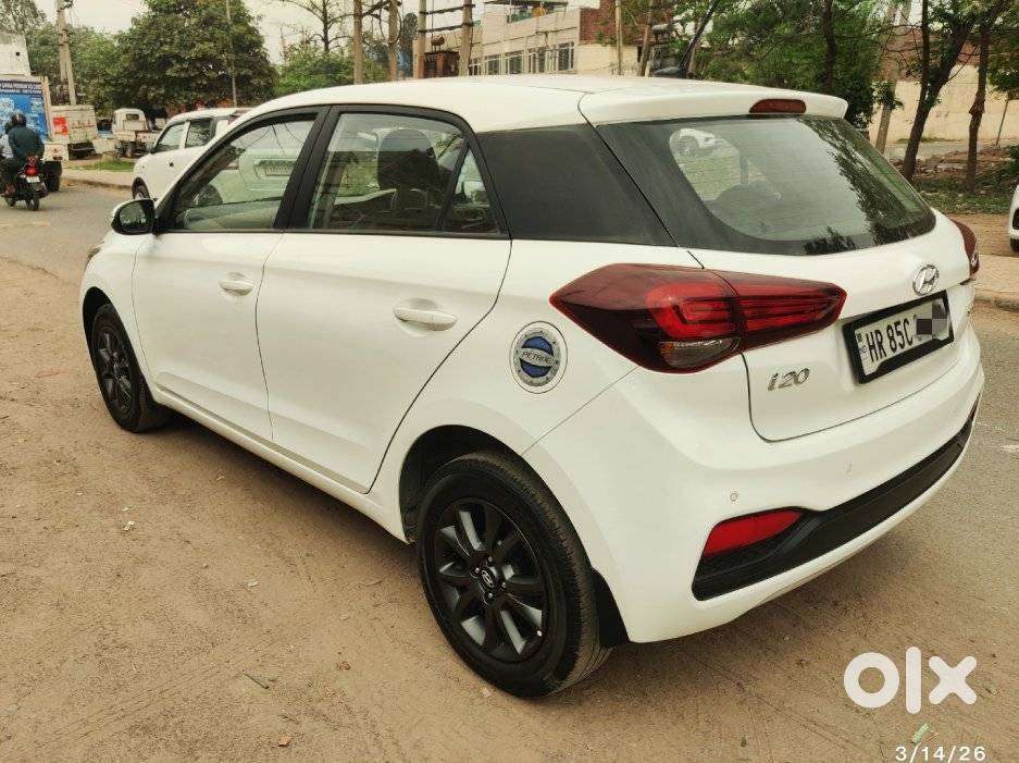 Hyundai Elite I20 Sportz (o) 1.2, 2019, Petrol
