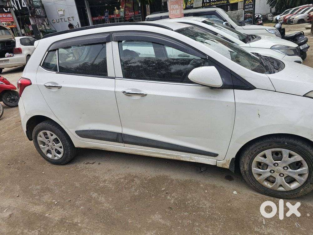 Hyundai Grand I10 1.2 Crdi Sportz Option, 2014, Diesel