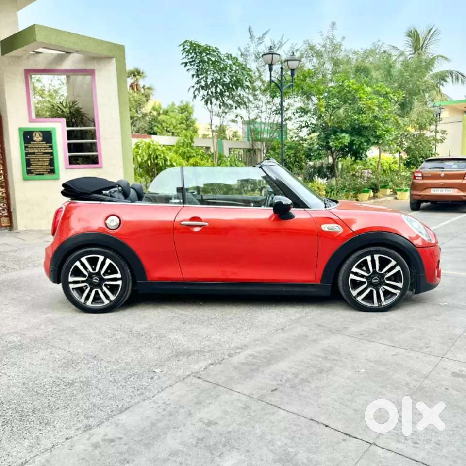 Mini Cooper Convertible, 2019, Petrol