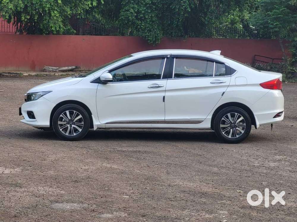 Honda City I-vtec V, 2018, Petrol
