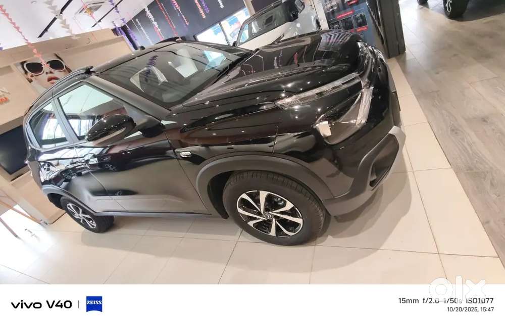 Citroen C3 Feel Petrol 2025 With Low Km Driven