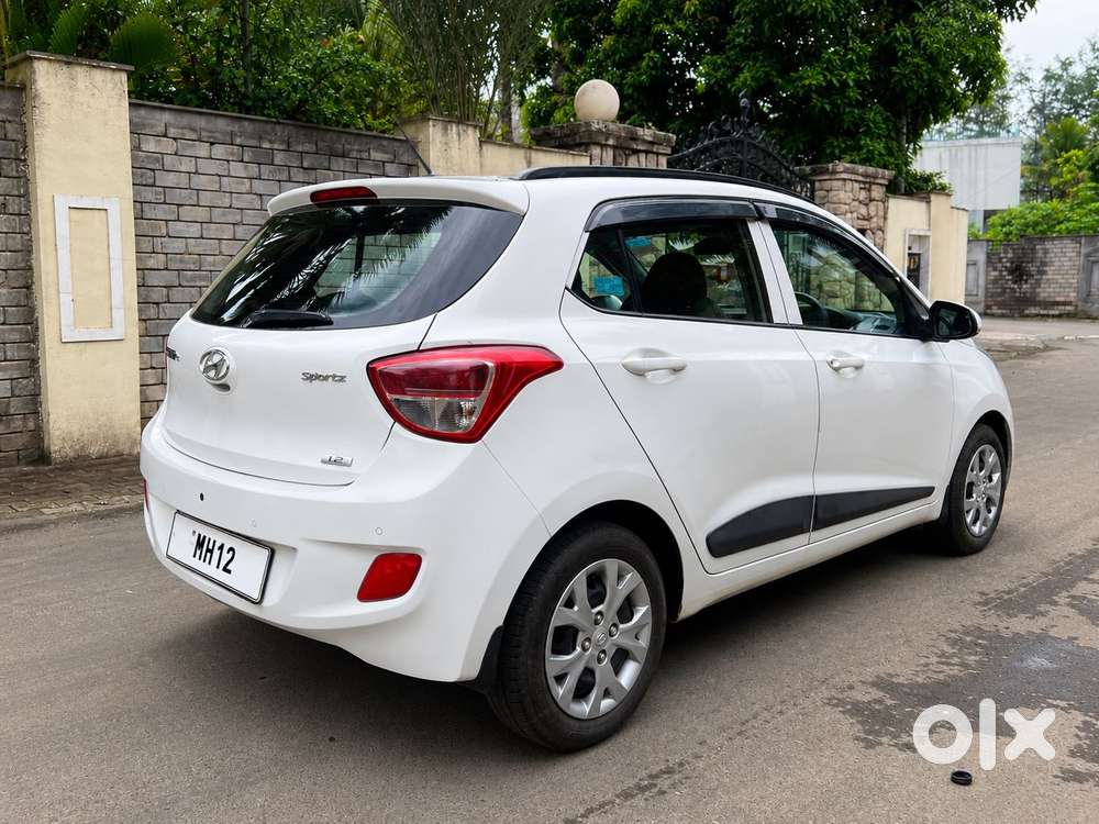 Hyundai Grand I10 Sportz, 2016, Petrol