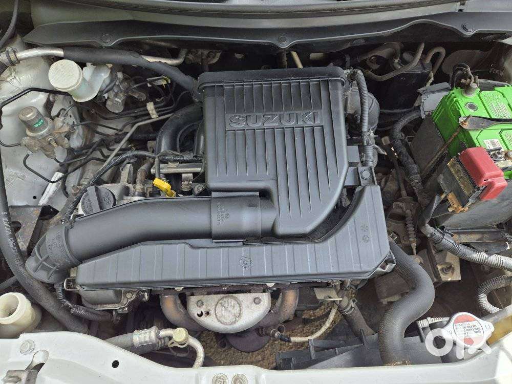 Maruti Suzuki Swift Vxi + Manual, 2014, Petrol