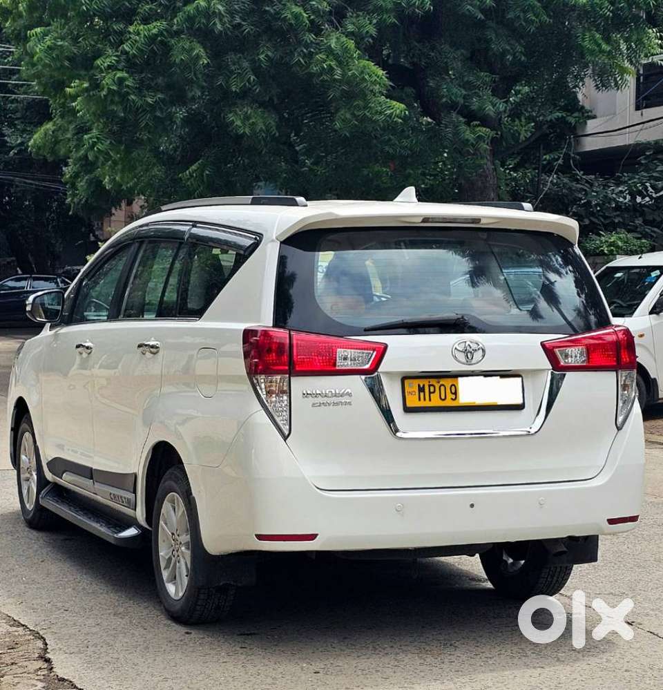 Toyota Innova Crysta 2.4 G Mt, 2017, Diesel