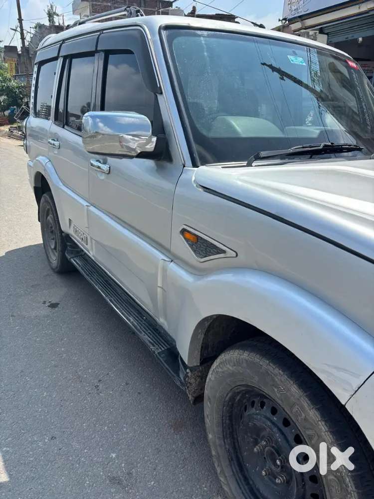 Mahindra Scorpio 2016 2nd Owner