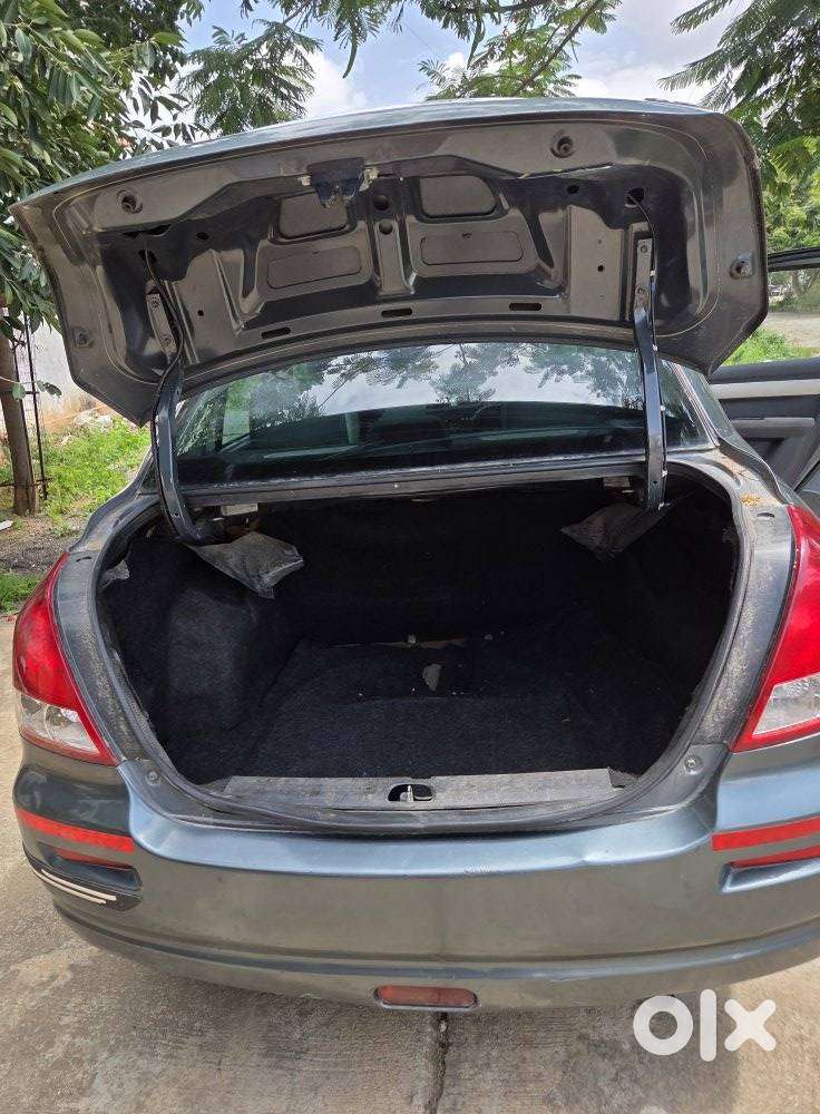 Maruti Suzuki Swift Dzire Vxi, 2010, Petrol