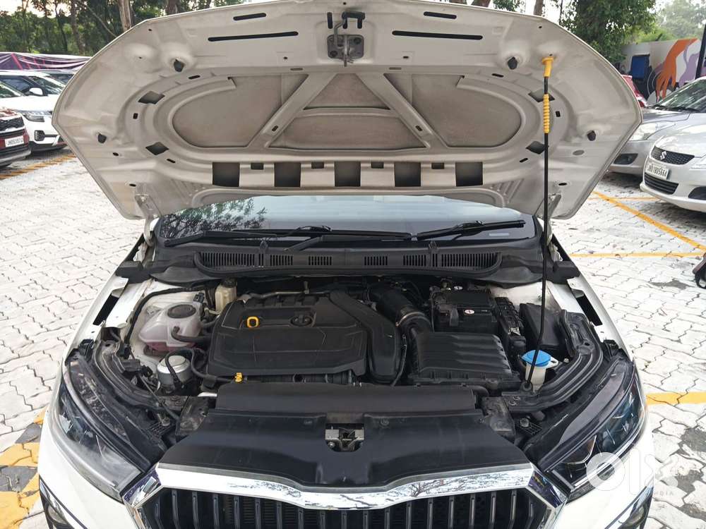 Skoda Slavia Style 1.5l Tsi Dsg, 2022, Petrol