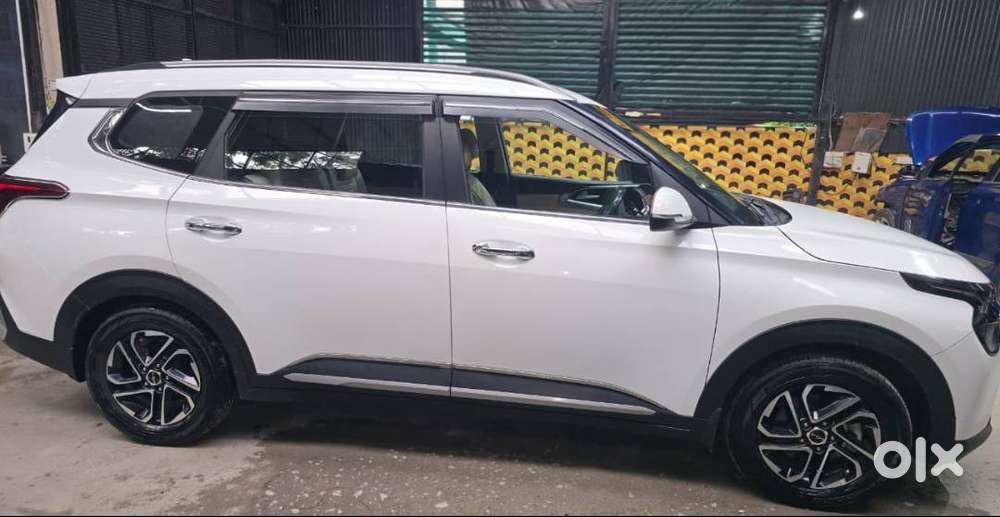 Kia Carens Luxury Plus Diesel 2022  Top Model  Single Owner