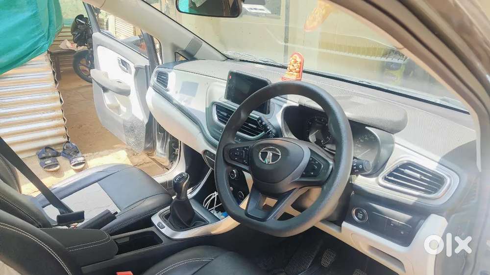 Tata Altroz 2021 Petrol 10500 Less Km  Driven