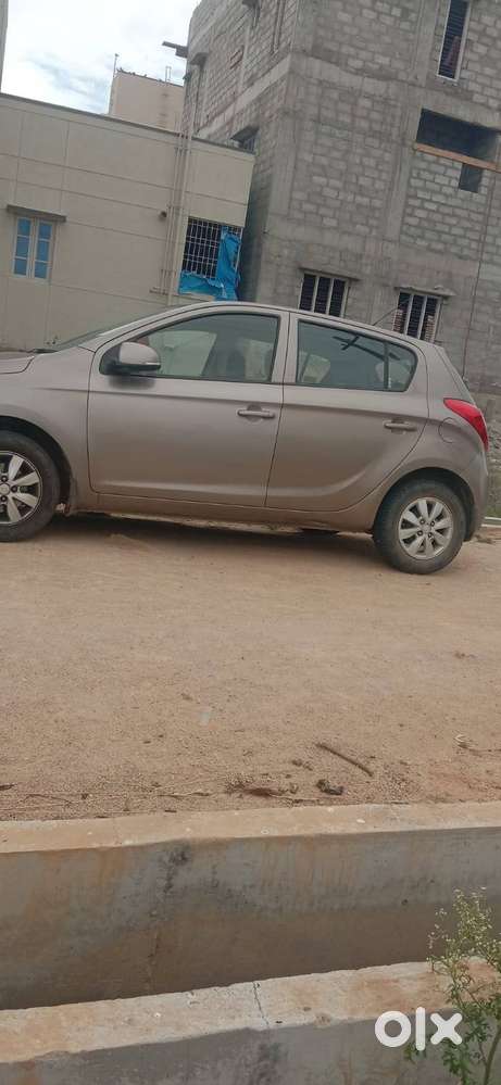 Hyundai I20 Sportz 2012