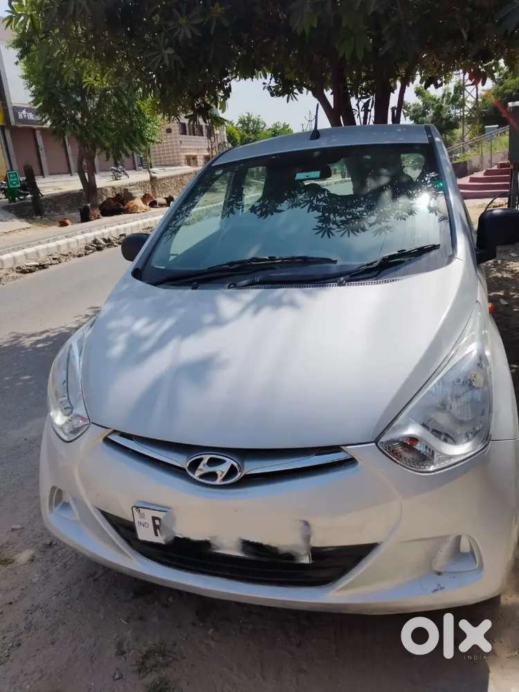 Hyundai Eon Magna+ 2013 Petrol Manual