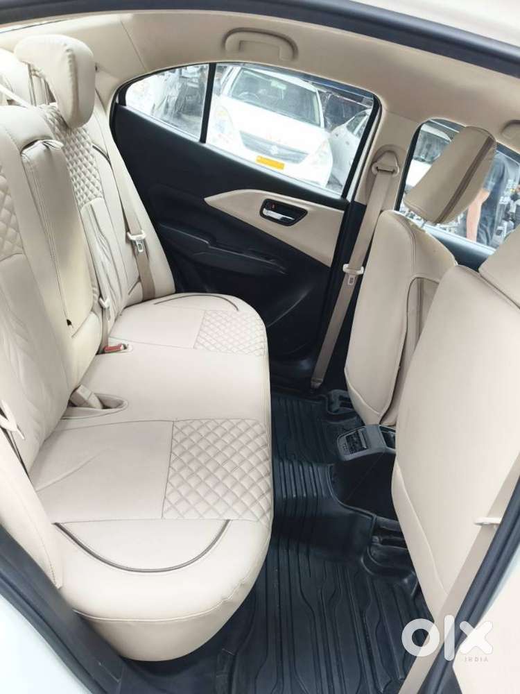 Maruti Suzuki Dzire 1.2 Vxi Cng, 2025, Cng & Hybrids
