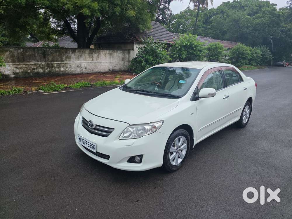 Toyota Corolla Altis Vl At, 2010, Petrol