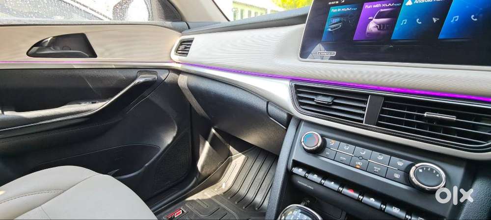 Mahindra Xuv700 2023 Year Car