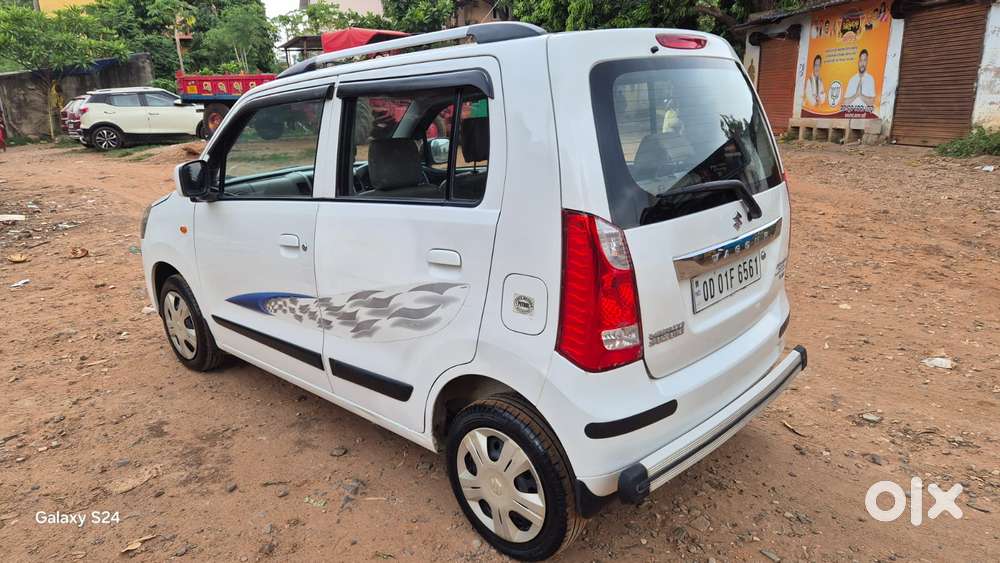 Maruti Suzuki Wagon R Vxi, 2014, Petrol