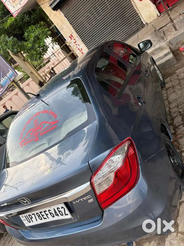 Ungent Sale Honda Amaze 2016