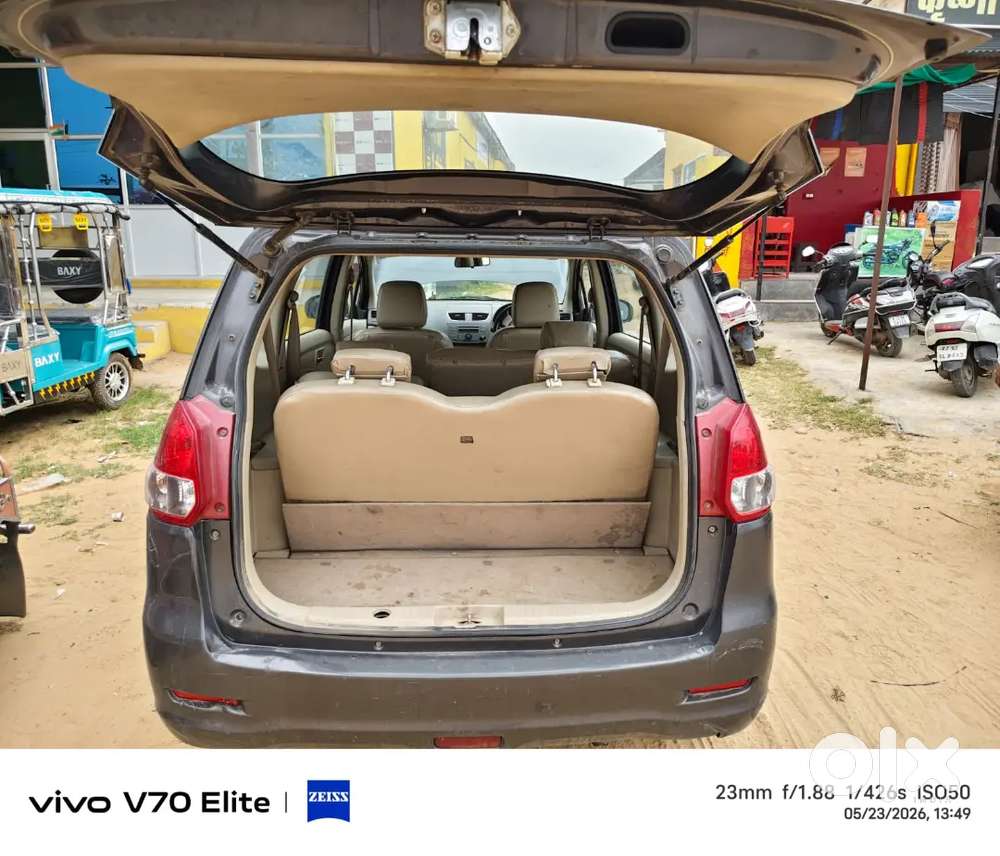 Maruti Suzuki Ertiga 2015 Diesel 177000 Km Driven