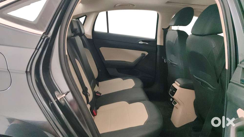 Skoda Slavia 1.0 Tsi Style At, 2023, Petrol